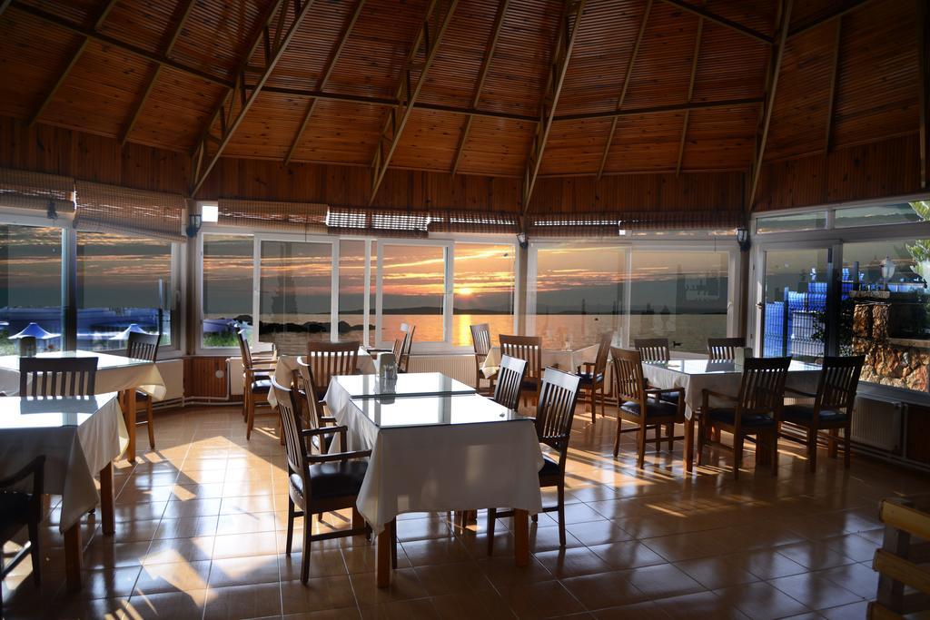 Huzur Hotel Sigacik Exterior photo
